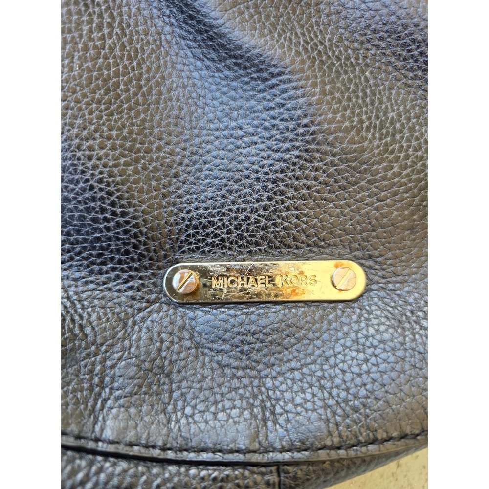 Michael Kors Black Pebbled Leather Studded Hobo Crossbody Bag Gold K3 - Picture 7 of 16